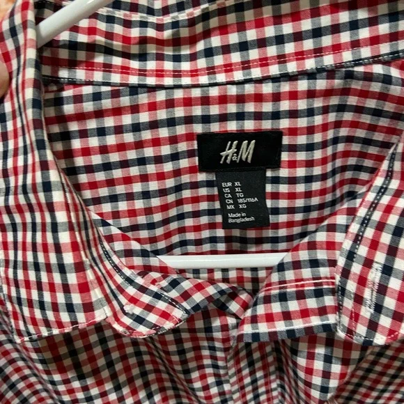Red, white, and navy extra large H&M button down long sleeved shirt. - Picture 3 of 4